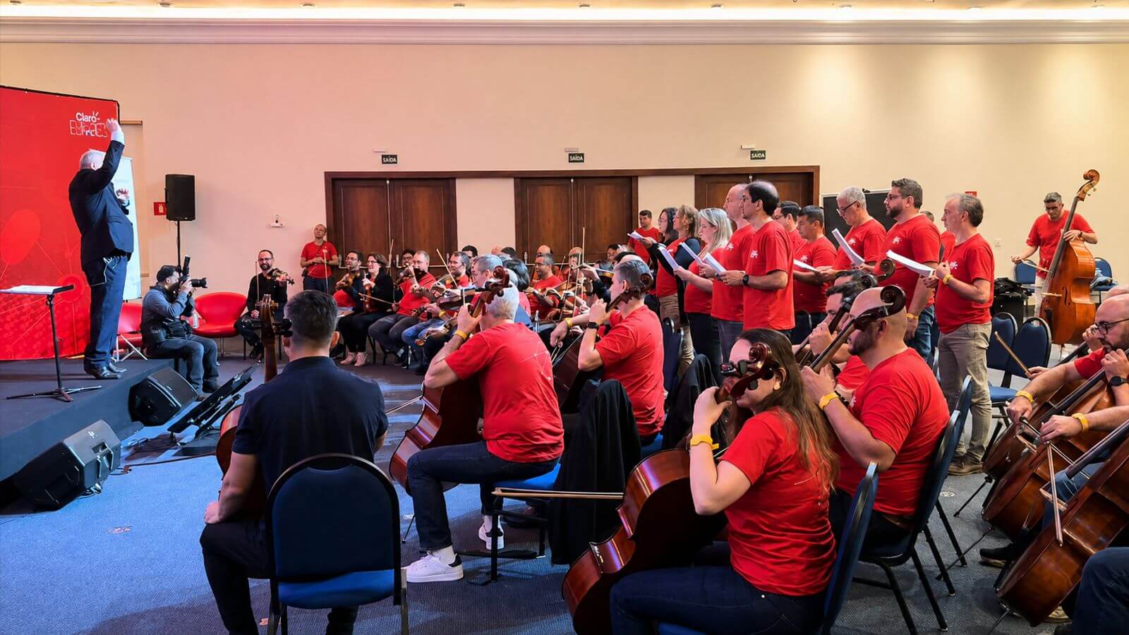 Ato IV — O concerto final.